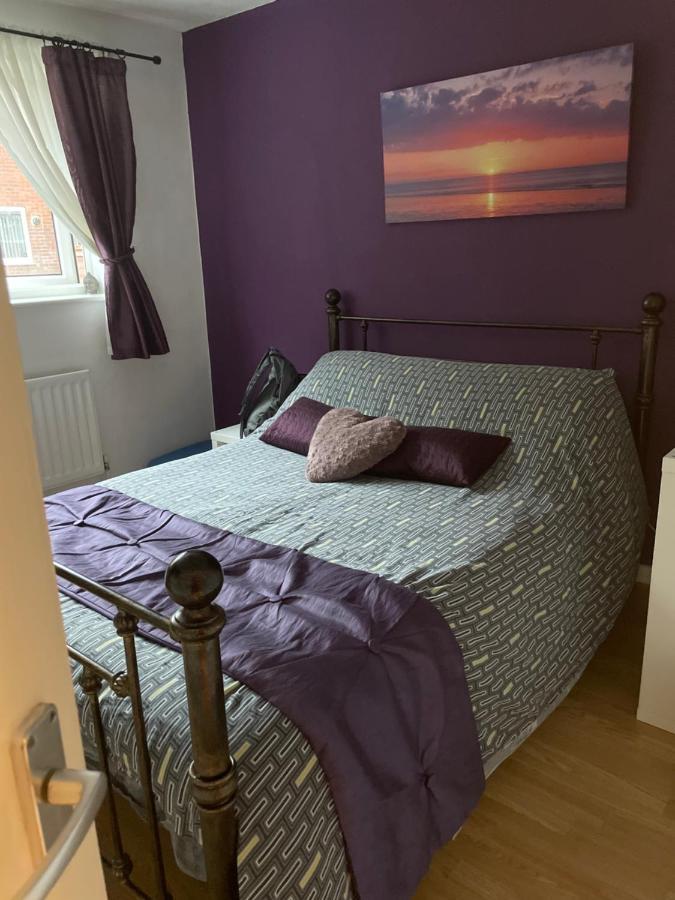 Home From Home, Close To Redditch Hospital Abb 외부 사진