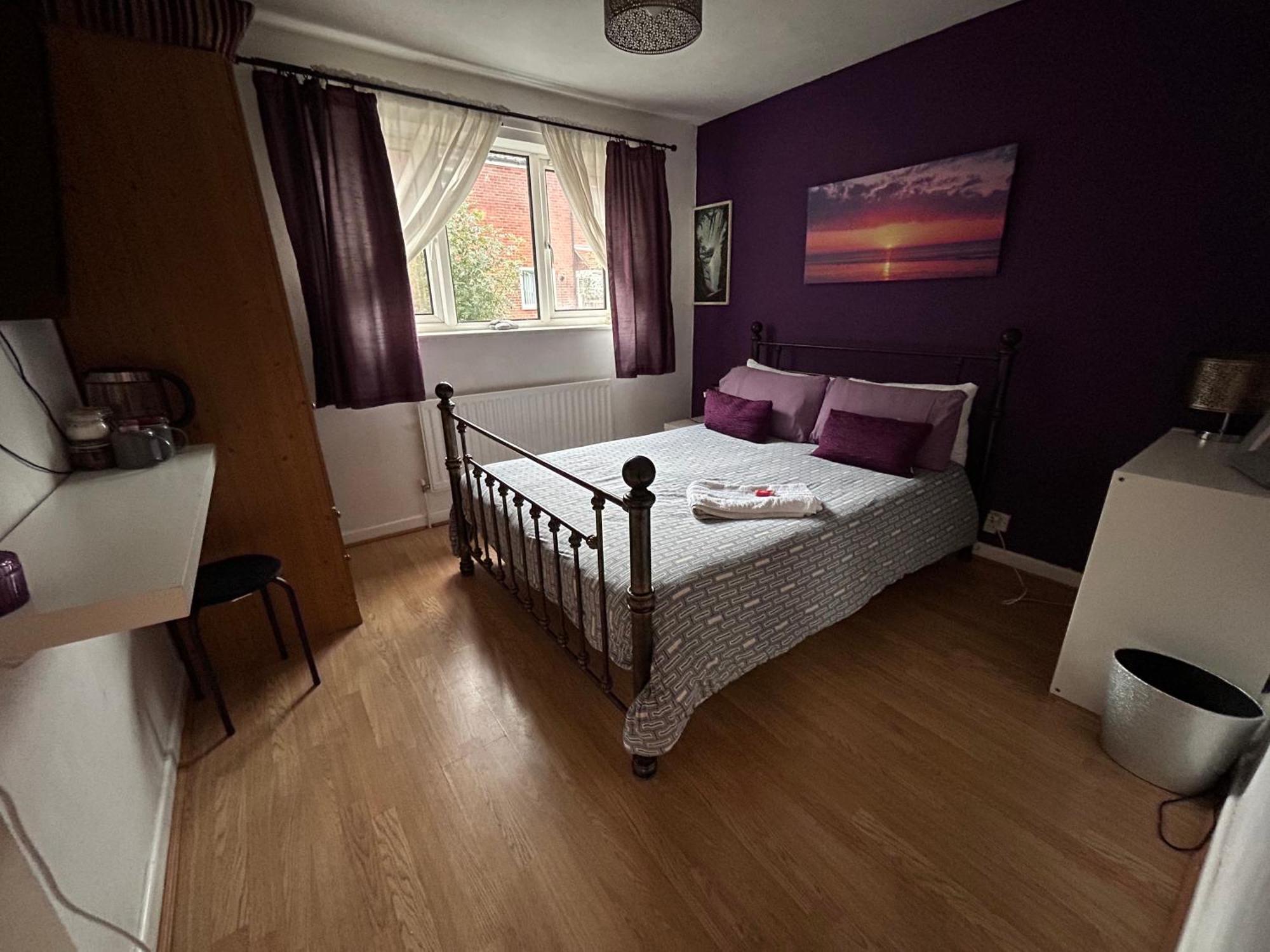 Home From Home, Close To Redditch Hospital Abb 외부 사진