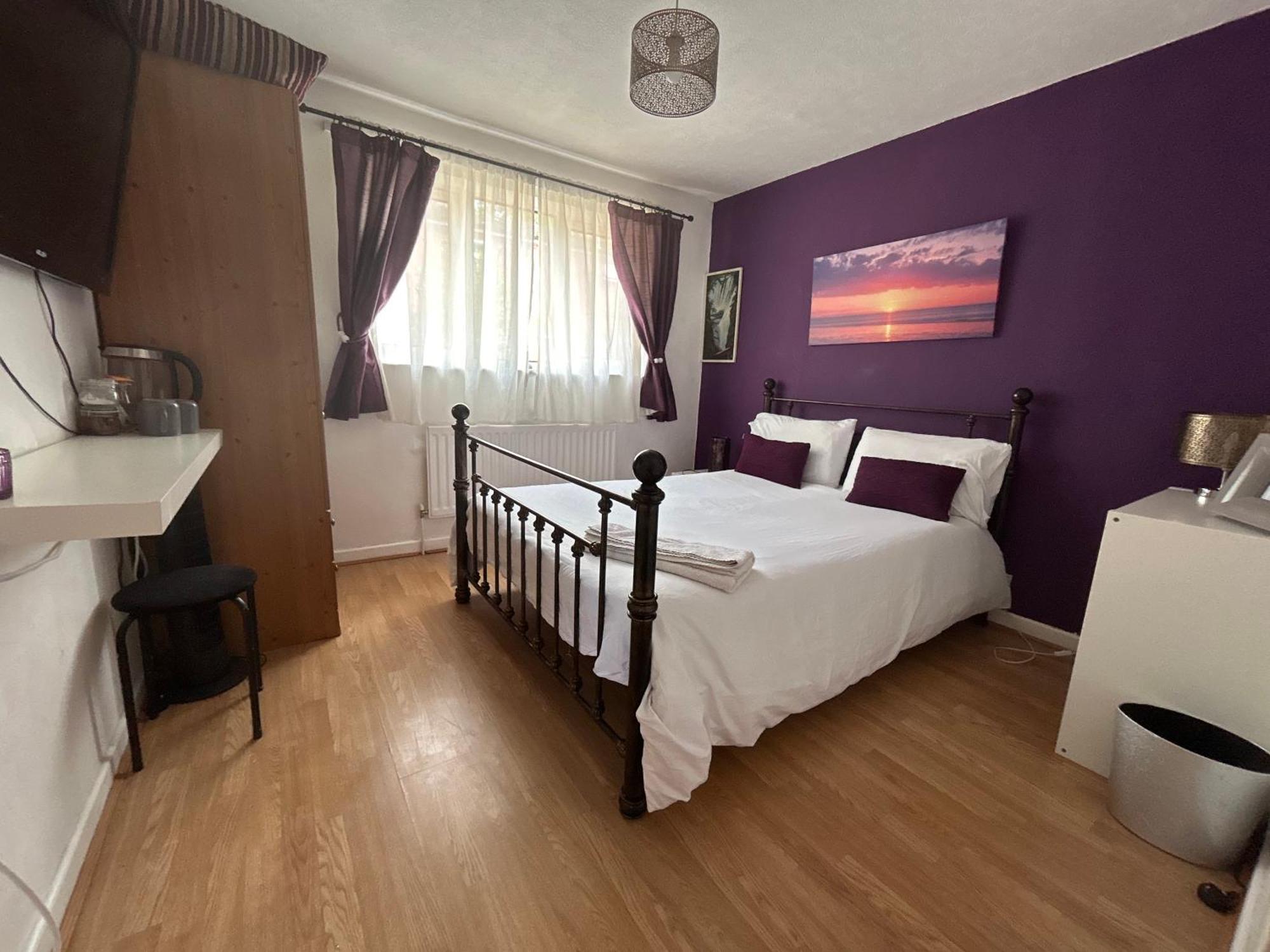 Home From Home, Close To Redditch Hospital Abb 외부 사진